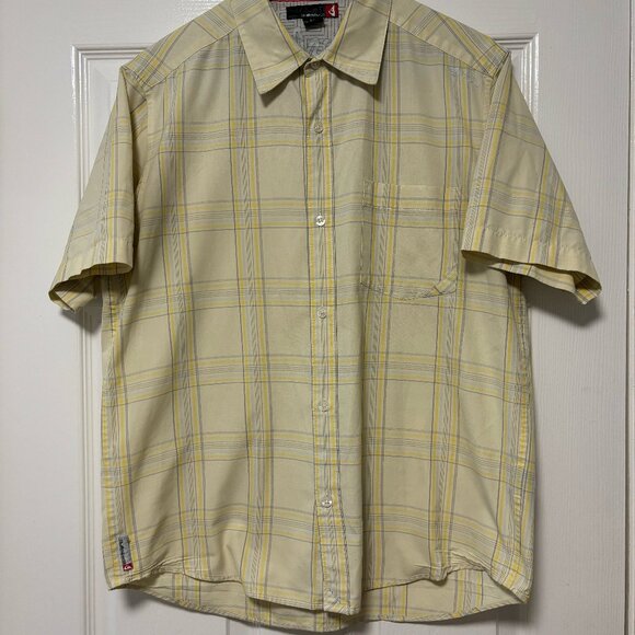 Quiksilver Button up - Picture 1 of 4